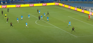 Una fase di gioco: la squadra di Garcia attende il Real Madrid